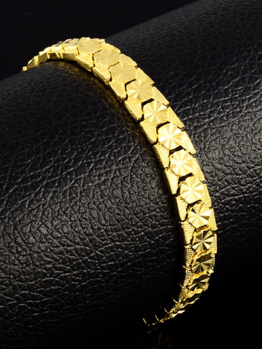 Yi Heng Da Delicate 24K Gold Plated Geometric Shaped Copper Bracelet 2