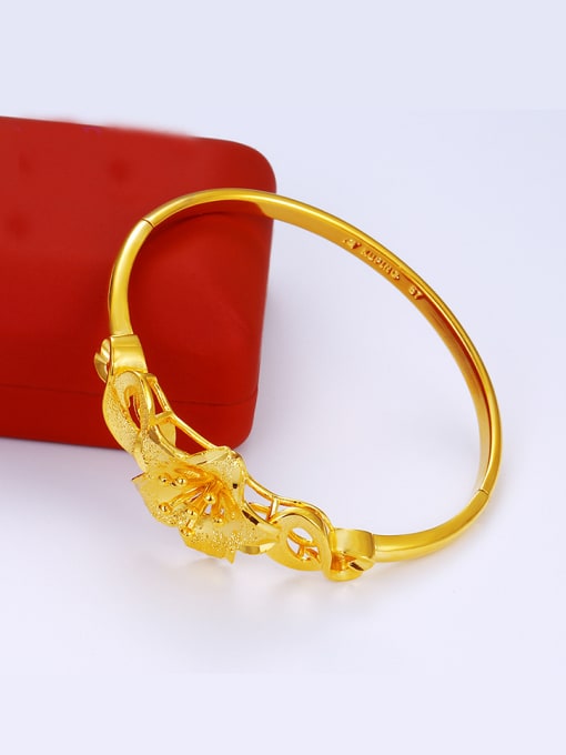 XP Copper Alloy Gold Plated Classical Flower Bangle 2