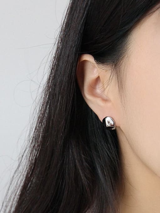 DAKA 925 Sterling Silver With Glossy Simplistic Asymmetry  Irregular Stud Earrings 2