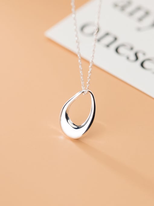 Rosh 925 Sterling Silver With Platinum Plated Simplistic Hollow Oval Necklaces 1