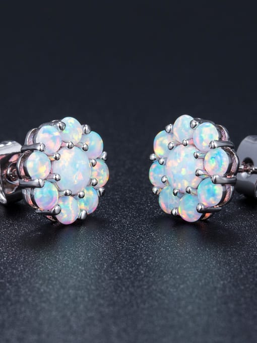 UNIENO Elegant Flower Shaped Blue Stones Fashion Stud Earrings 1