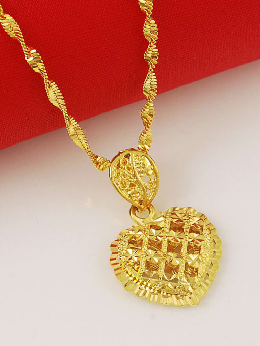 Yi Heng Da Creative 24K Gold Plated Heart Shaped Necklace 2