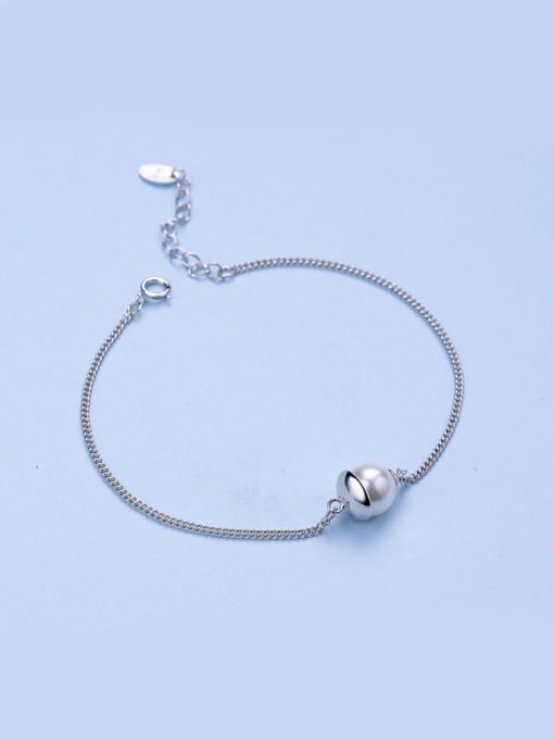 One Silver Charming Shell Pearl Silver Bracelet 0