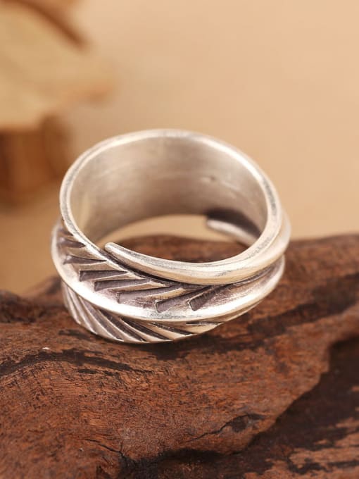 Peng Yuan Retro Leaf Silver Handmade Ring 4