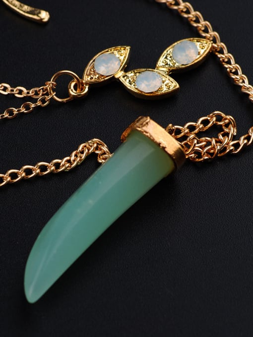 Qunqiu Fashion Multi-layers Tooth shaped Stone Alloy Necklace 1