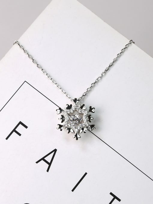 Peng Yuan Exquisite Rotatable Zircon Snowflake Pendant 925 Silver Necklace 2