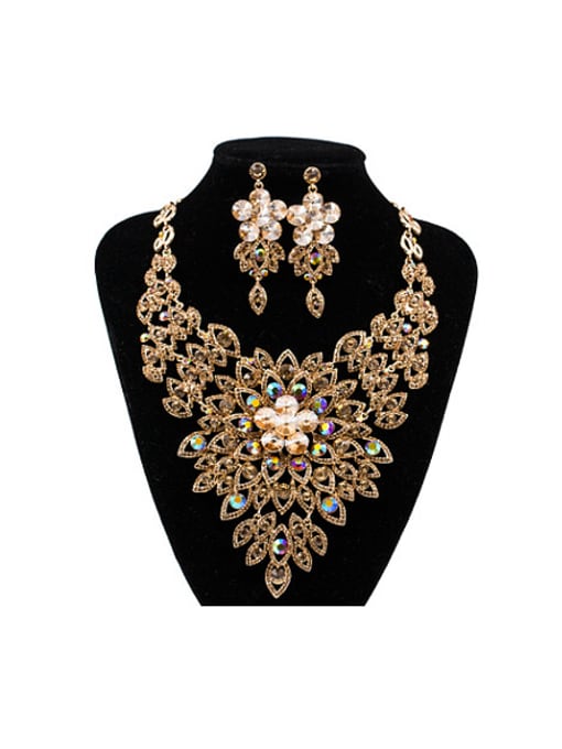Champagne 2018 Exaggerated Glass Rhinestones Two Pieces Jewelry Set