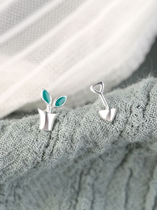 Peng Yuan Tiny Potted Plant Stud Earrings 2