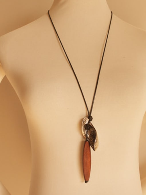 Dandelion Vintage Wooden Geometric Shaped Necklace 0