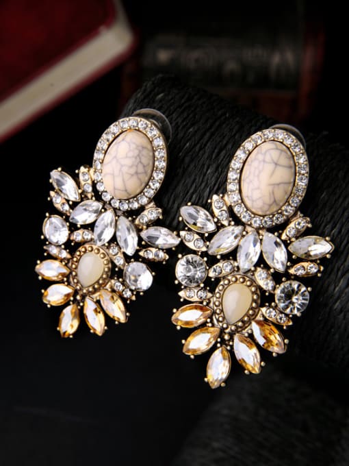 KM Exquisite Rhinestones Stud Chandelier earring 2