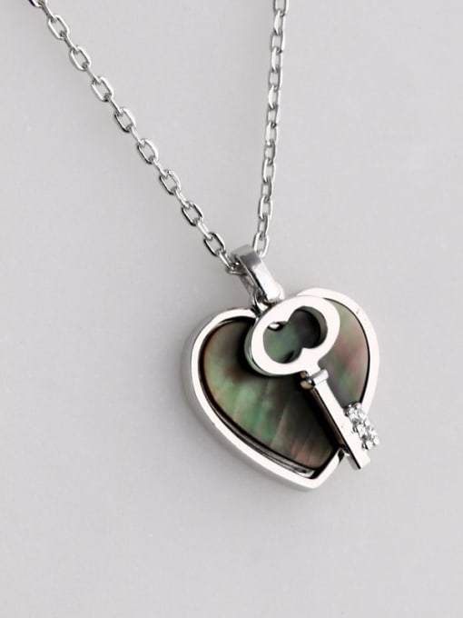 Dan 925 Sterling Silver With Shell Heart shaped key  Necklace 2