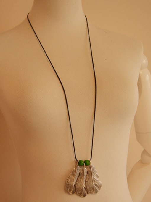 Dandelion Women Retro Leaf Shaped Necklace 3