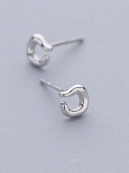 One Silver 925 Silver Insect Shaped stud Earring 2