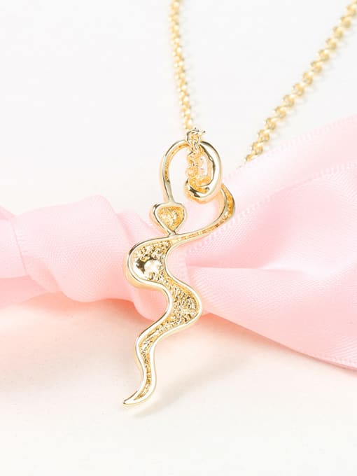 Ronaldo Women Personality Gold Plated Wave Shaped Necklace 1