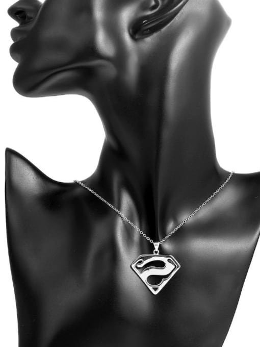 OUXI Personalized Superman Pendant Platinum Plated Necklace 1