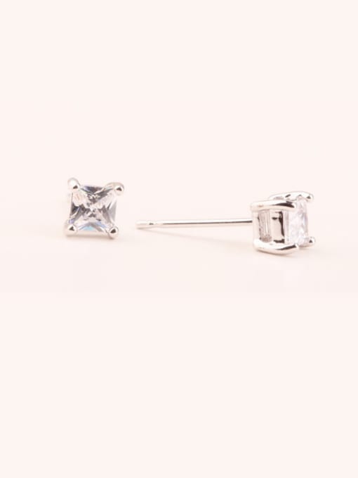 Qing Xing Classic 4mm Square Zircon Diamond Four Claw Simple and Multipurpose stud Earring 0