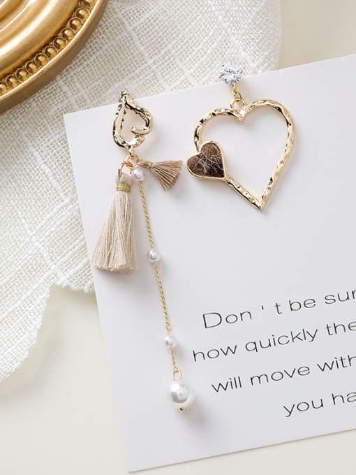 Main plan section Alloy With Gold Plated Fashion Asymmetric Heart Tassel  Earrings