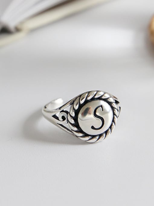 DAKA 925 Sterling Silver With Antique Gold Plated letter S Rings 0