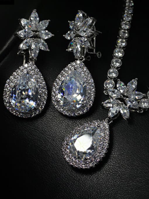 L.WIN Flower Shaped Wedding Two Pieces Jewelry Set 1