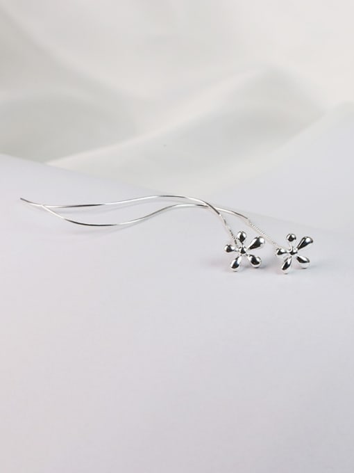 Peng Yuan Simple Slim Wave Line Flowery Line Earrings