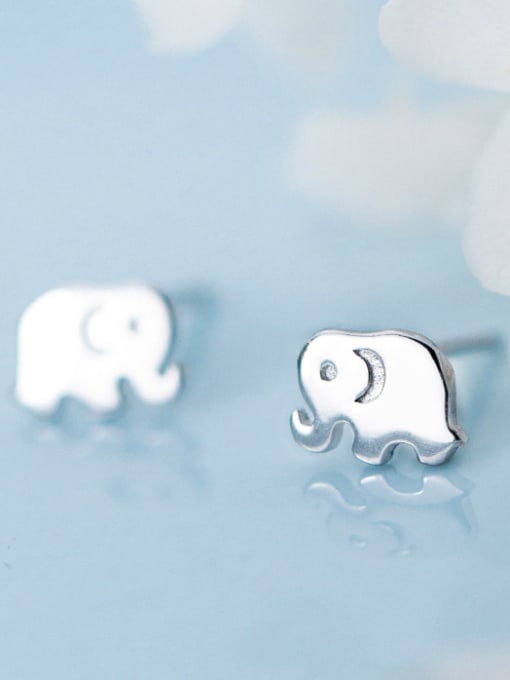 Rosh 925 Sterling Silver With Silver Plated Cute Elephant Stud Earrings 2