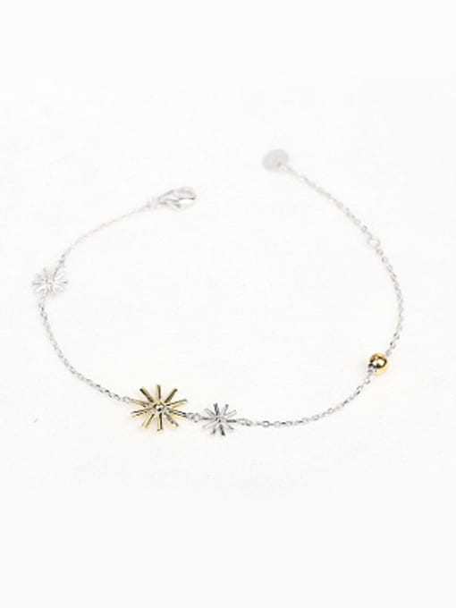 Peng Yuan Simple Little Snowflake Silver Bracelet 0
