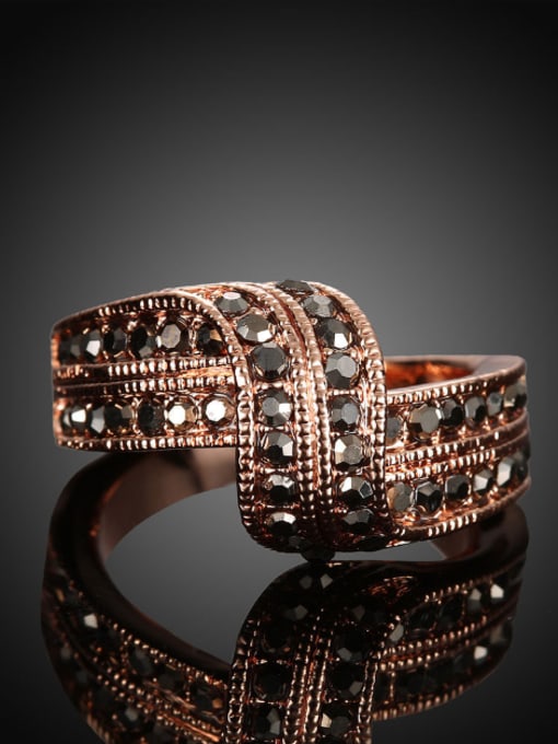 OUXI Fashion Black Rhinestones Personalized Ring 2