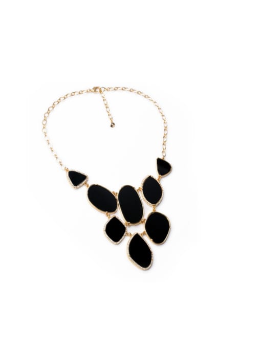 Black Irregular Shells Women Necklace