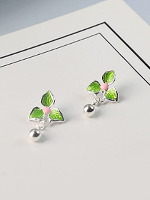 Peng Yuan Tiny Flower Bead Silver Stud Earrings 1