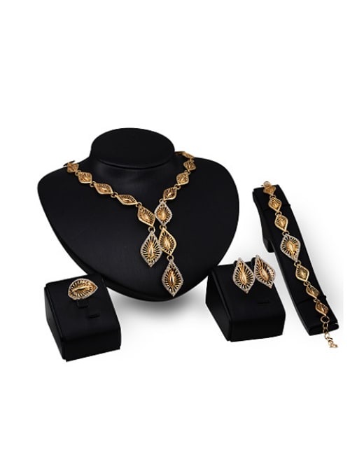 BESTIE 2018 Alloy Imitation-gold Plated Vintage style Rhinestones Leaves shaped Four Pieces Jewelry Set 0