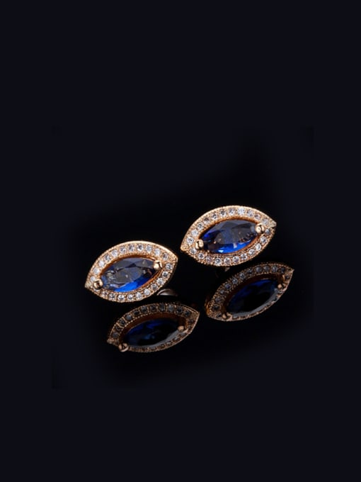 L.WIN AAA Zircon Eye-shape stud Earring