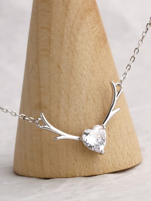 Dan 925 Sterling Silver With Cubic Zirconia Simplistic Elk antler Heart Necklaces 3