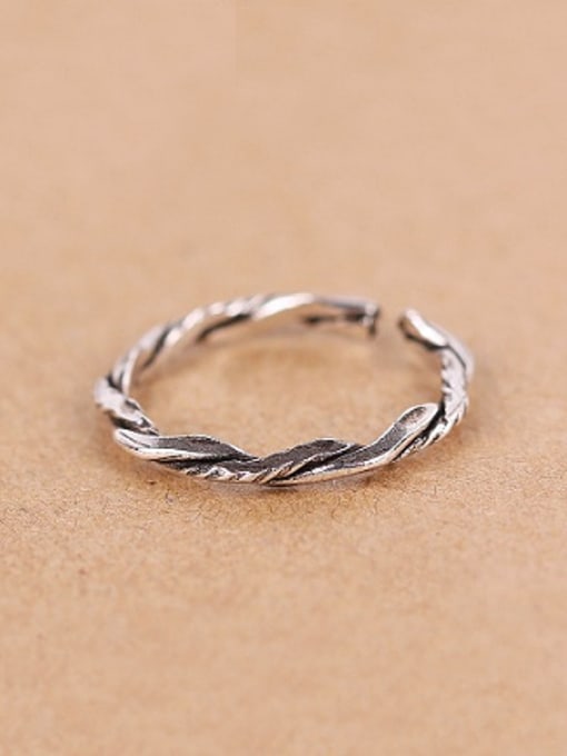 Peng Yuan Simple Twisted Silver Opening Midi Ring 0