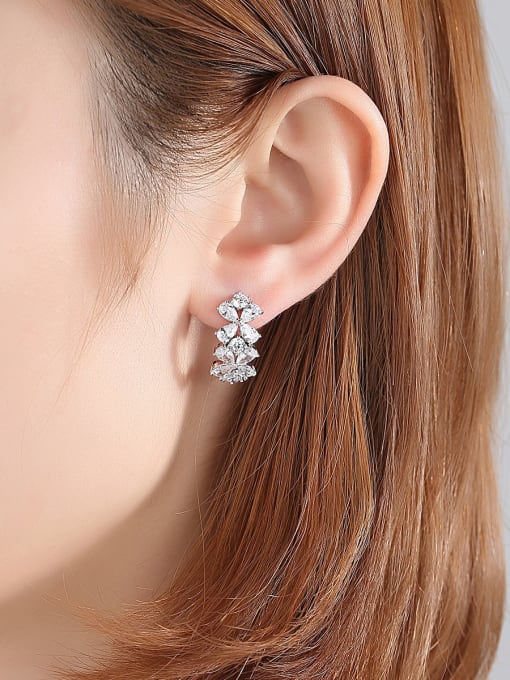 BLING SU Copper With Platinum Plated Delicate Flower Stud Earrings 1