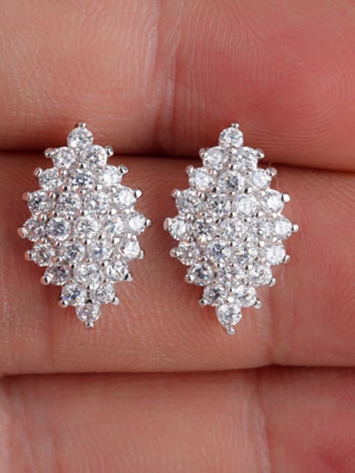 Qing Xing Diamond Quality Zircon Exquisite Dinner Cluster earring 3