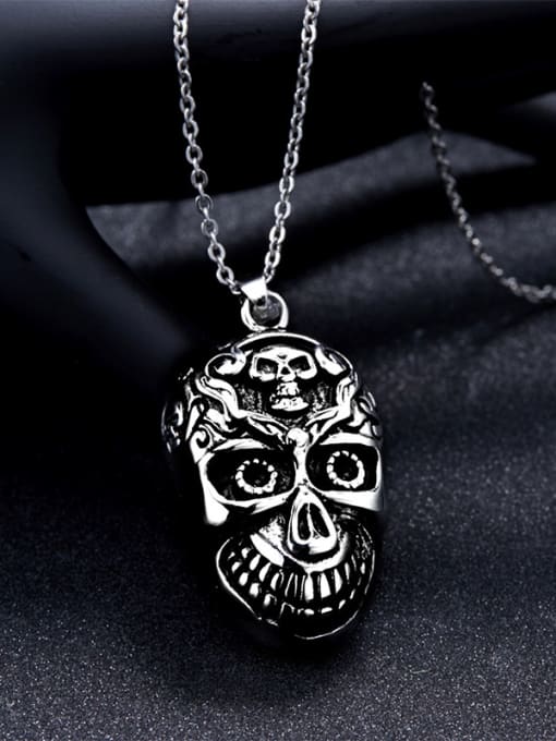 Color Steel Personality Skull Shaped Stainless Steel Necklace