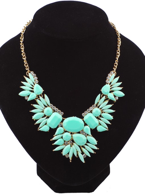 green Fashion Resin sticking Flowers Rhinestones Gold Plated Necklace