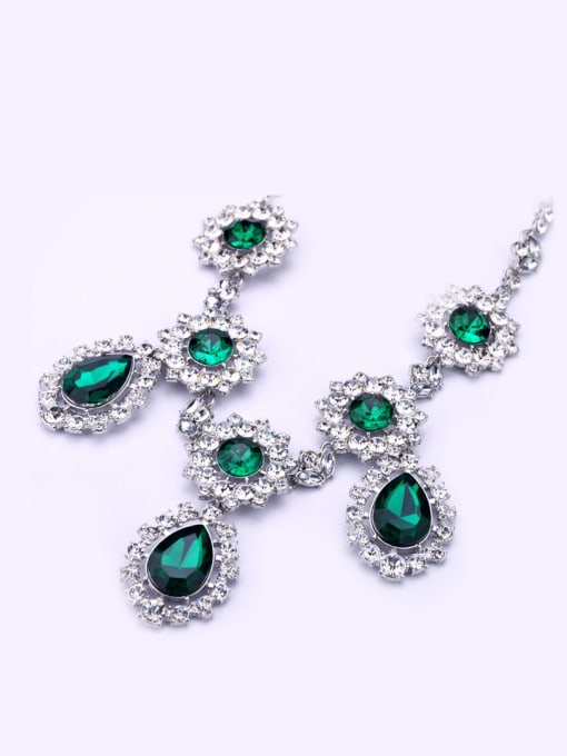 KM Exquisite Luxury Artificial Stones Alloy Necklace 1