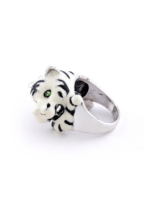 Wei Jia Personalized White Lion-head Rhinestones Alloy Ring 0