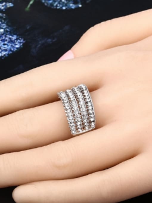 Gujin Fashion White Crystals Alloy Ring 1