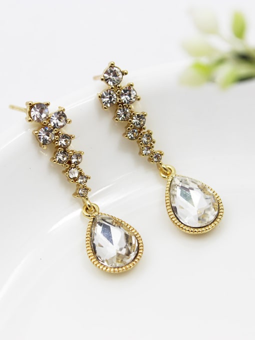 golden Women High-grade Water Drop Shaped Rhinestone Earrings
