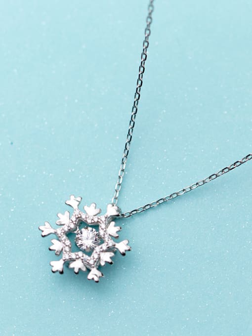 Rosh Christmas jewelry:Sterling silver zricon snowflake necklace 0