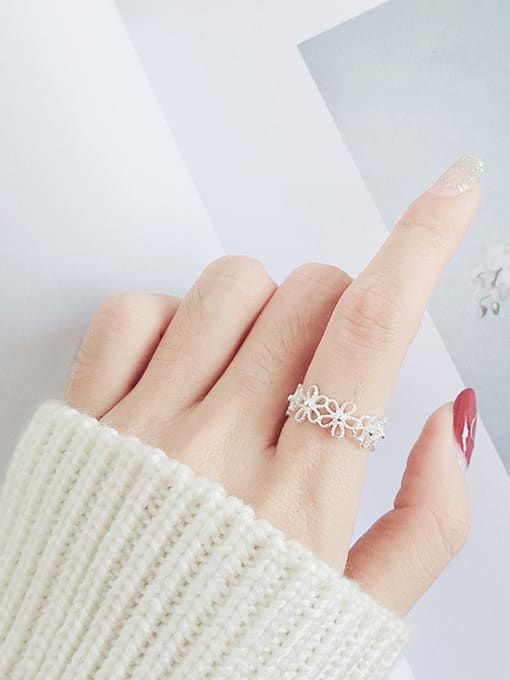 Rosh 925 Sterling Silver With Silver Plated Romantic Lace Flower Rings 1