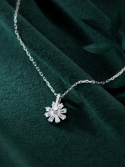 Rosh 925 Sterling Silver With Platinum Plated Cute Flower Necklaces 2