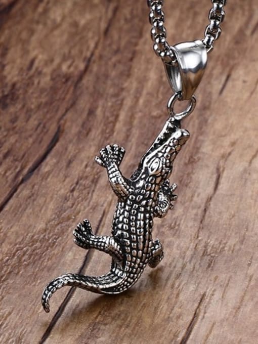 CONG Exquisite Crocodile Shaped Stainless Steel Pendant 1