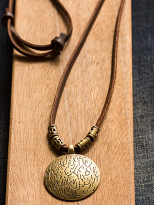 Dandelion Round Shaped Cownhide Leather Necklace 2