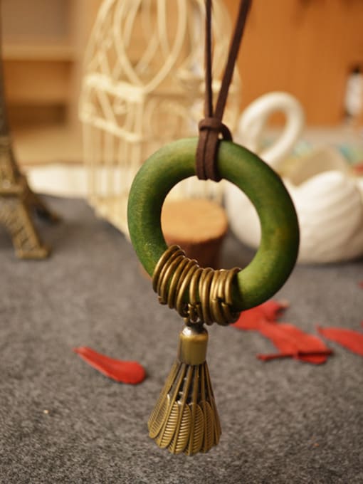 Dandelion Wooden Round Shaped Tassel Necklace 1