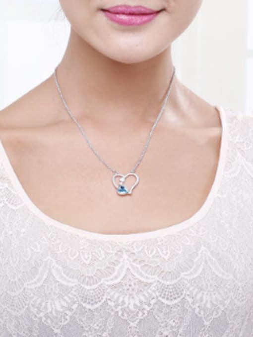 OUXI Fashion Heart shaped Crystal Rhinestones Necklace 1