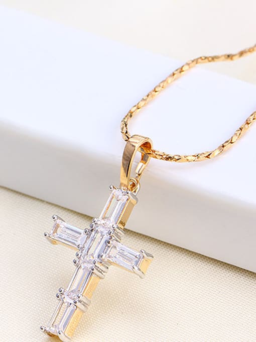 XP Copper Alloy 18K Gold Plated Fashion Cross Zircon Necklace 2
