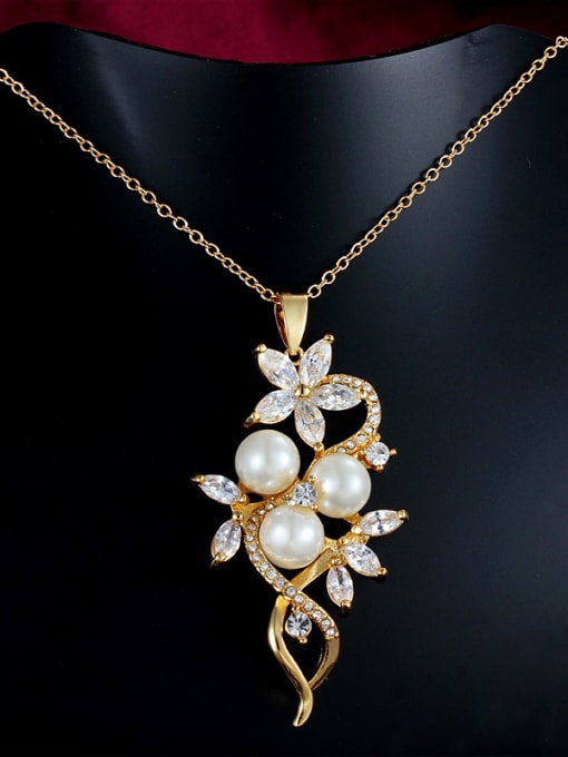 SANTIAGO Elegant Flower Shaped Artificial Pearl Wedding Necklace 1
